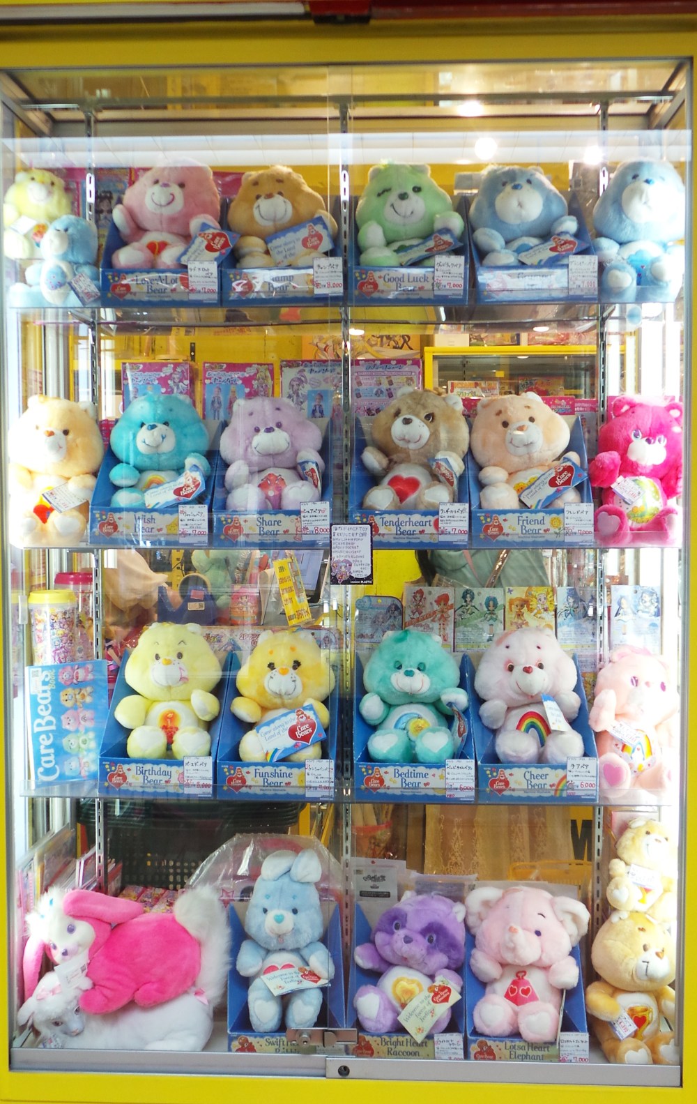 Jouets de collection à Nakano Broadway, un centre commercial insolite 