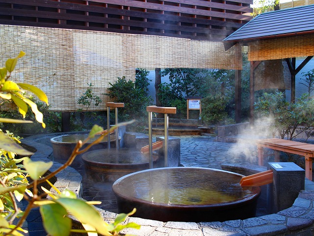 Se baigner dans un onsen à Tokyo