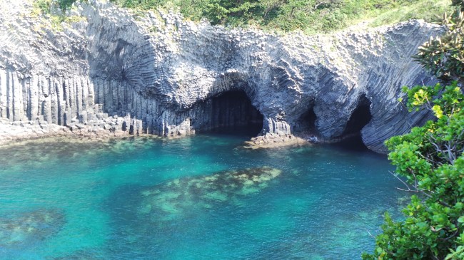 Les grottes de Nanatsugama, Kyushu, Japon