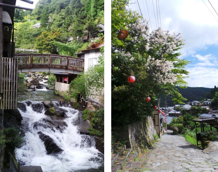 Cascade et allée bordée de fleurs dans le village de Yonohira près de Yufuin, Kyushu