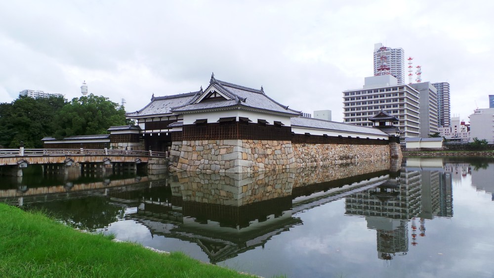 Le parc du château d’Hiroshima, Japon.