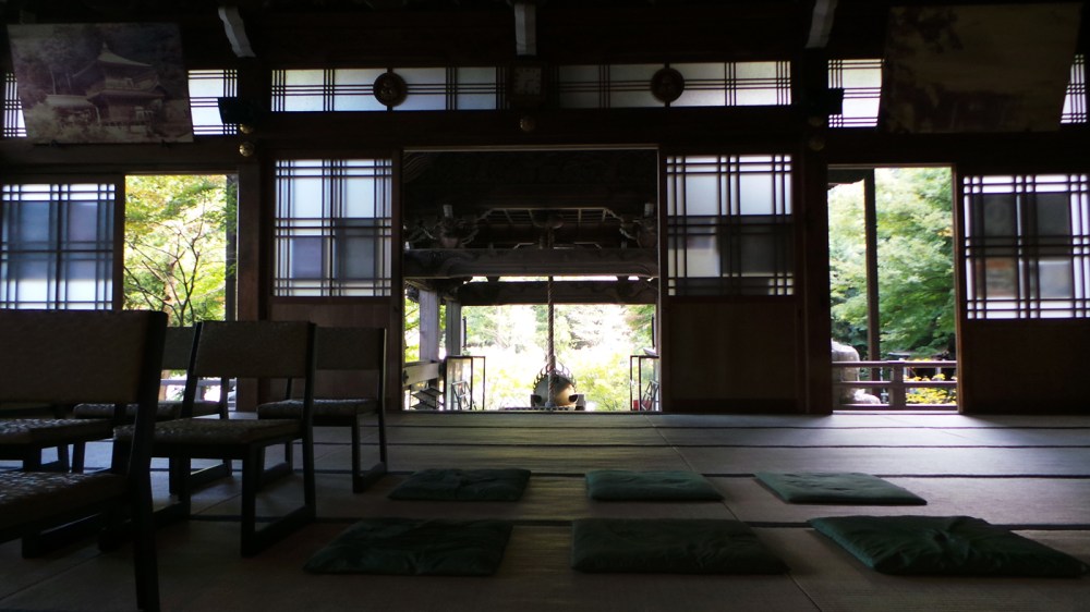 Visite de Daisho-in, temple au pied du mont Misen, Miyajima, Japon.
