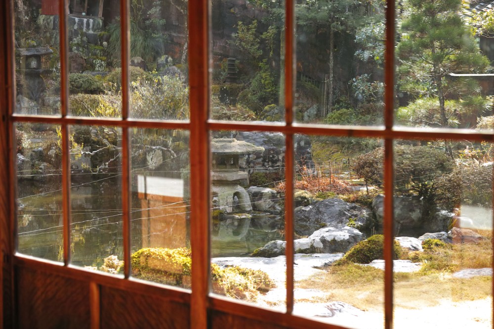 Maison kabuto zukuri traditionnelle japonaise dans les montagnes Shizuoka, Japon.