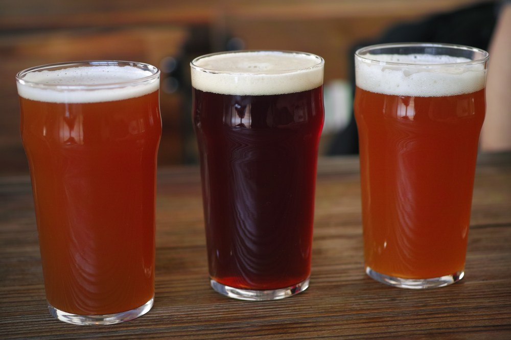 Bières maison au restaurant paradise beer factory à Kashima, près de Tokyo, Japon.