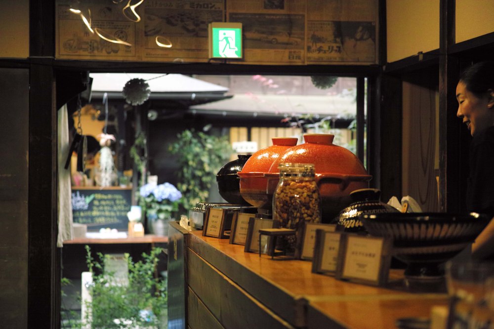 Manger un nabe à Tokyo dans le quartier de Yanaka